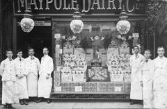 Maypole-York-Buildings.-1912.